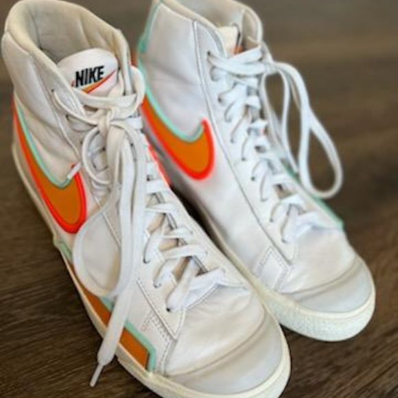 Nike Blazers Mid '77 Infinite "White Kumquat" - Picture 3 of 7